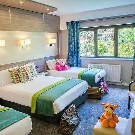 Lägenhetshotell Gleneagle River 4*
